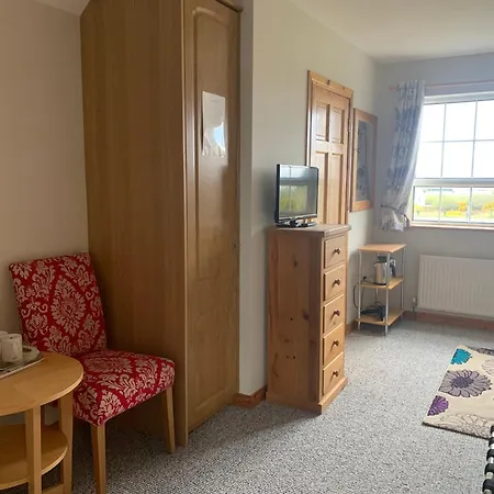 Bed & Breakfast Bayview - F94 Vk64 *